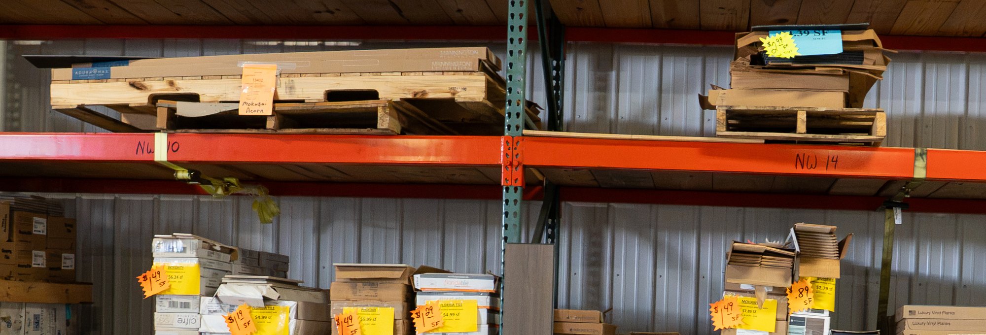Vonderheide Floor Coverings Warehouse located on 290 Derby St in Pekin, IL.