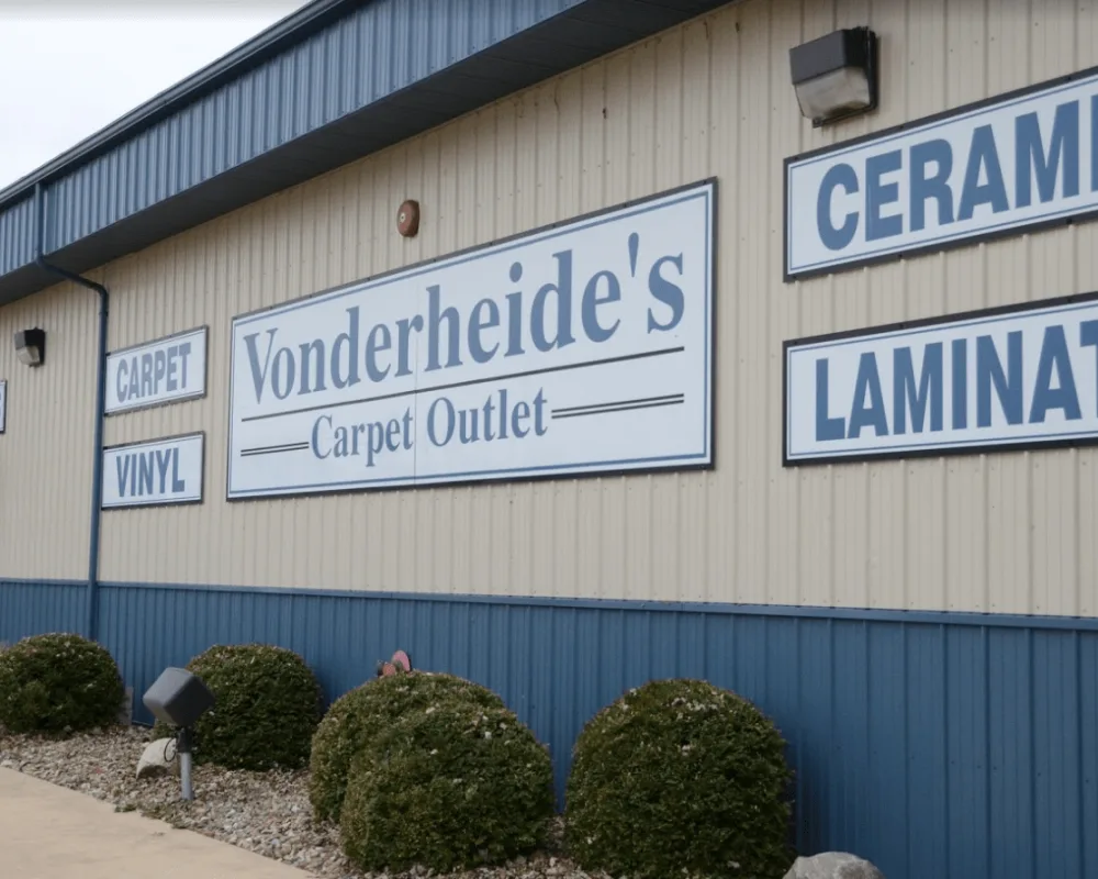 Flooring Showroom in Pekin, IL at Vonderheide Floor Covering